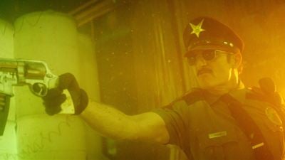 Untoter Supercop vs. Killernonnen: Erster Trailer zur durchgeknallten Graphic-Novel-Verfilmung "Officer Downe"