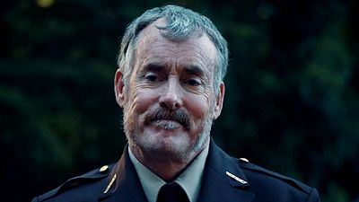 bild aus der news Dr. Cox vs. Dämonen: Erster Trailer zur Horror-Comedy-Serie "Stan Against Evil" mit "Scrubs"-Star John C. McGinley