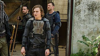 bild aus der news Das Internet rätselt über "The Walking Dead": Was bedeuten die Sprüche an den Wänden von The Kingdom