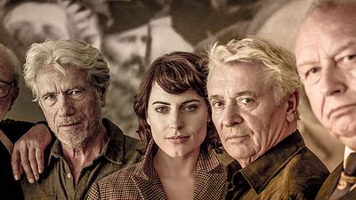 bild aus der news "Kundschafter des Friedens": Langer Trailer zur starken Agentenkomödie mit Henry Hübchen als reaktivierter DDR-Spion im Rentenalter