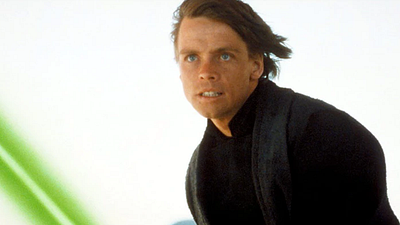 bild aus der news "Das Erwachen der Macht" in echt: Mark Hamill bekommt sein altes Lichtschwert zurück