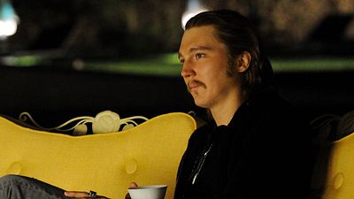 bild aus der news Der FILMSTARTS-Casting-Überblick: Heute mit Paul Dano als Kopilot eines entführten Flugzeugs und Crime-Action mit Gerard Butler