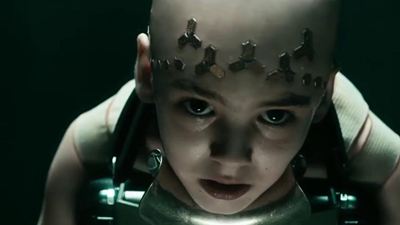 "MindGamers": Im ersten deutschen Trailer zum Sci-Fi-Actioner mit Sam Neill wird der Verstand gehackt