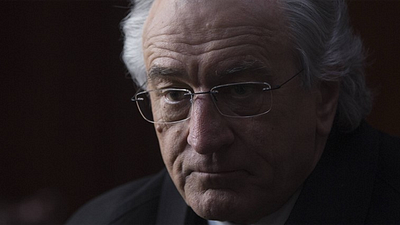 bild aus der news "The Wizard Of Lies": Im neuen Trailer zum Bernie-Madoff-Biopic wird Robert De Niro wegen Finanzbetrug verhaftet