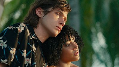 bild aus der news "Du neben mir": Neuer romantischer Trailer zur Bestseller-Adaption mit "Tribute von Panem"-Kämpferin Amandla Stenberg