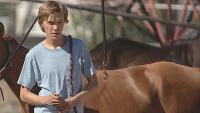 bild aus der news "Lean On Pete": Im ersten berührenden Trailer freundet sich Charlie Plummer mit einem Pferd an