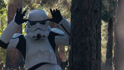 bild aus der news Ein schwuler Sturmtruppler findet die große Liebe: Trailer zu "STORM: A Star Wars Indie" mit Udo Kier