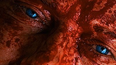 bild aus der news "Leichen unter brennender Sonne": Trailer zum brutalen Giallo-Western der "Amer"-Regisseure