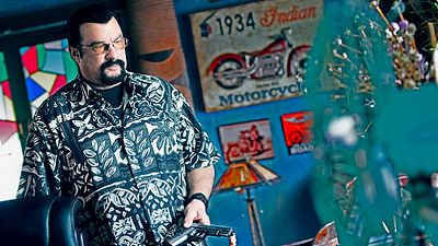 bild aus der news Kampf der Giganten: Exklusive Trailerpremiere zu "China Salesman" mit Mike Tyson und Steven Seagal