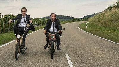 bild aus der news Altersfreigabe für "25 km/h": Sympathischer Mofa-Trip auch für Fahrer unter 15