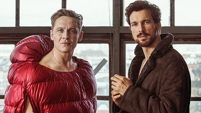 bild aus der news Konsumverzicht  in "100 Dinge": 11 Entweder-oder-Fragen an  Florian David Fitz und Matthias Schweighöfer