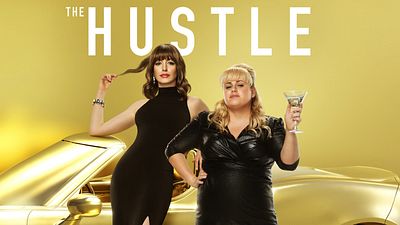 bild aus der news Sind Frauen bessere Betrüger als Männer? Anne Hathaway im Trailer zum Remake "Glam Girls – Hinreißend verdorben"