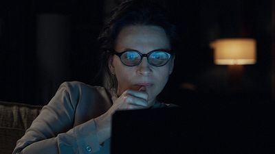 bild aus der news "So wie du mich willst": Deutscher Trailer zum Social-Media-Liebesdrama mit Juliette Binoche