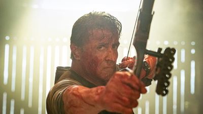 Vor "Rambo 5": Sylvester Stallone fasst die "Rambo"-Reihe augenzwinkernd zusammen