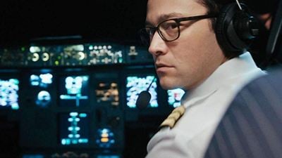 Deutscher Trailer zum Cockpit-Thriller "7500" mit Joseph Gordon-Levitt