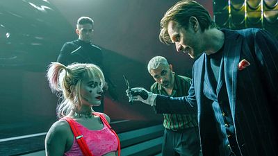 bild aus der news "Viele Männer in 'Birds Of Prey' sind Arschlöcher": Victor-Zsasz-Darsteller Chris Messina im Interview