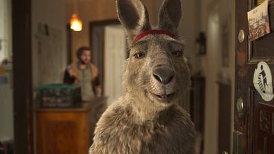 bild aus der news Jetzt viel günstiger: Kino-Hit "Die Känguru-Chroniken" zuhause streamen und damit Kinos unterstützen!