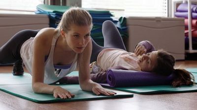 bild aus der news Wirkt wie das inoffizielle "Sex And The City"-Prequel: Deutscher Trailer zu "Lady-Like"