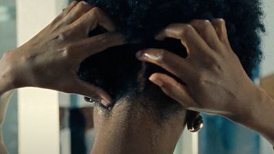 bild aus der news Trailer zu "Bad Hair": Horror-Komödie über Haare des Grauens