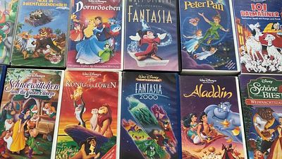 bild aus der news Schatz im Keller? Auf eBay werden VHS-Videos von Disney-Filmen wie "Der König der Löwen" für 15.000 Euro angeboten