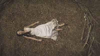 bild aus der news Ein grausamer Fluch treibt ein Dorf in den Wahnsinn: Trailer zum Okkult-Horror "The Curse Of Audrey Earnshaw"