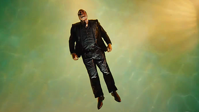 bild aus der news Einer der besten Sci-Fi-Filme aller Zeiten wird zur Serie: Erster Trailer zu "The Man Who Fell To Earth"