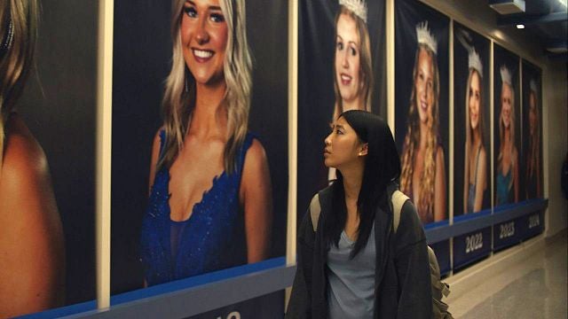 bild aus der news Eine Mischung aus "The Substance" und "Girls Club": Hier ist der Trailer zur Horror-Satire "Slanted"