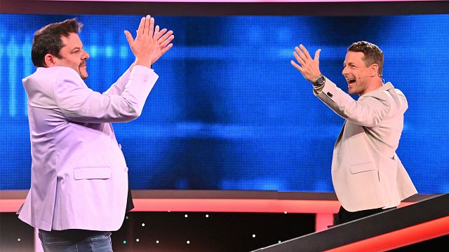 bild aus der news TV-Tipp am Wochenende: Bei "Gefragt - Gejagt XXL" wird Jagd auf Promis gemacht