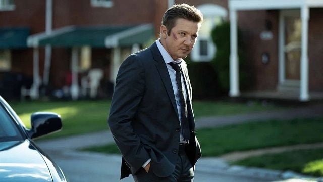bild aus der news Nach seinem Schneepflug-Horror-Unfall: Jeremy Renner steht wieder vor der Kamera – und zeigt sich auf erstem Bild!
