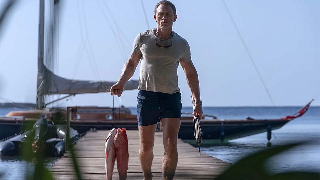 bild aus der news James Bond mal völlig anders: So habt ihr den berühmtesten Spion der Welt noch nie gesehen!