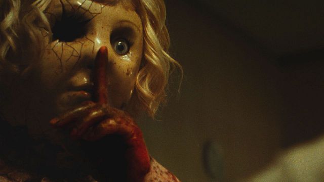 bild aus der news Ist "Dolly" der verstörendste Horrorschocker des Jahres? Brutaler Trailer mit "American Pie"-Fan-Liebling