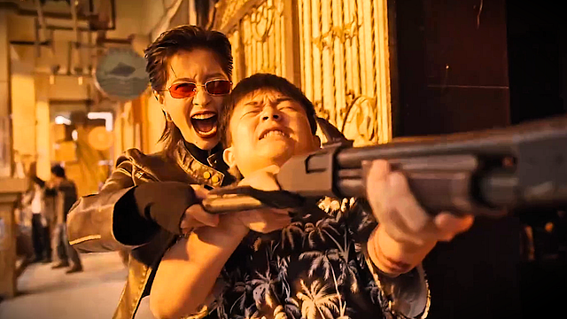 bild aus der news Jetzt im Heimkino: Schweißtreibende Schlägereien und knochenbrecherische Stunts in einem neuen FSK-18-Klopper einer Action-Legende