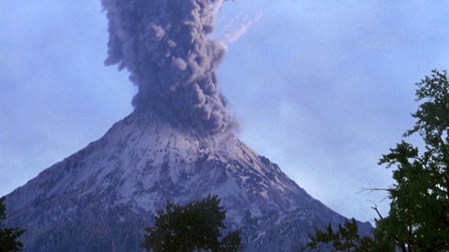 Vom "Jurassic Park"-Macher: Katastrophenfilm um gigantischen Vulkanausbruch steckt gerade mitten in einem Bieterkrieg!