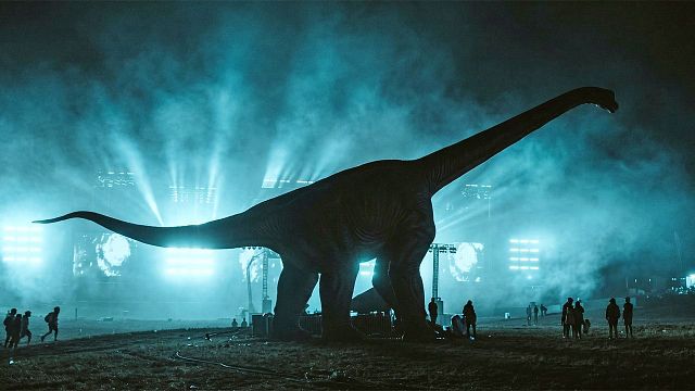 bild aus der news Um diesen Film wurde ein gigantisches Geheimnis gemacht – in 3 Wochen kommt er endlich ins Kino: Neuer Trailer zu "The End Of Oak Street"