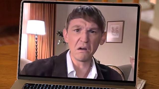 bild aus der news "Malcolm mittendrin": Warum ist Dewey in den neuen Folgen nur per Videoanruf zu sehen?