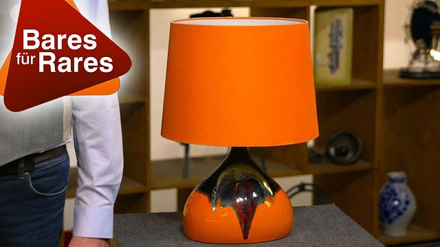 bild aus der news Wisst ihr, wie teuer so eine Lampe ist? Bei "Bares für Rares" wird sogar eine Überraschung offenbart