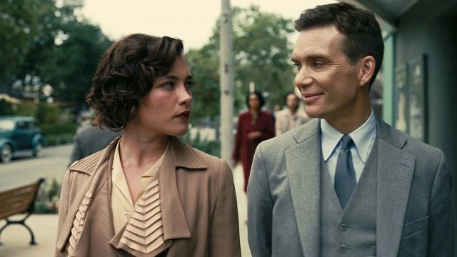 bild aus der news Florence Pughs Nacktszene in "Oppenheimer" wurde in manchen Ländern zensiert – und zwar auf richtig dämliche Art und Weise!