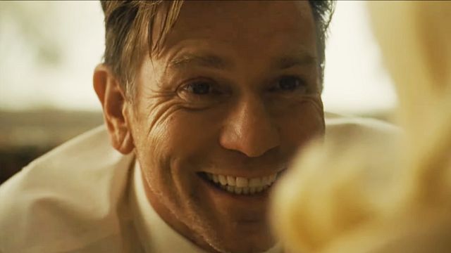 bild aus der news "Star Wars"-Star gerät im Möbelgeschäft in eine Verschwörung: Erster deutscher Trailer zum Mystery-Thriller "Mother, Couch"