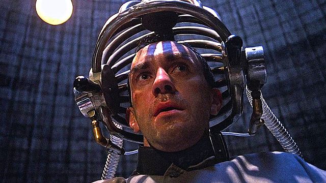 bild aus der news Um sich auf dieses Sci-Fi-Meisterwerk vorzubereiten, besuchte Robert De Niro einen Gehirnchirurgen!