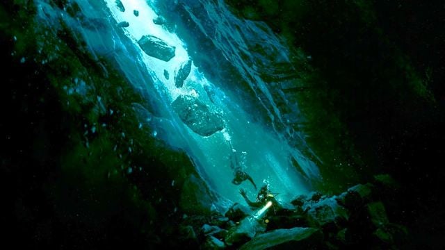 In 28 Metern Tiefe gefangen: Dieser Survival-Thriller wird euch die Lust am Tauchen rauben – jetzt neu im Heimkino!