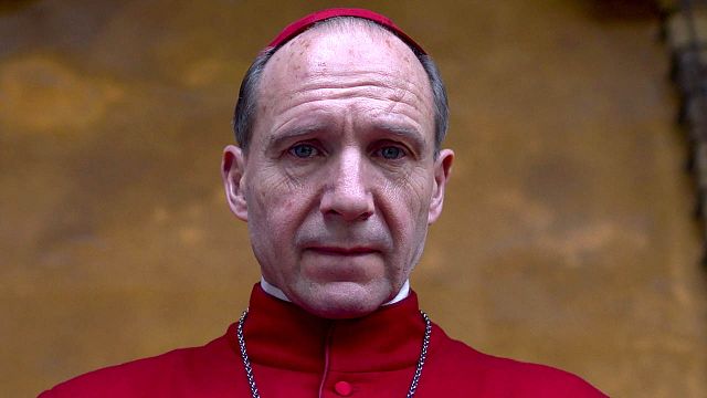 bild aus der news "Der Reinfall aller Reinfälle": Diesen Flop würde "Konklave"-Star Ralph Fiennes am liebsten aus der Filmgeschichte löschen