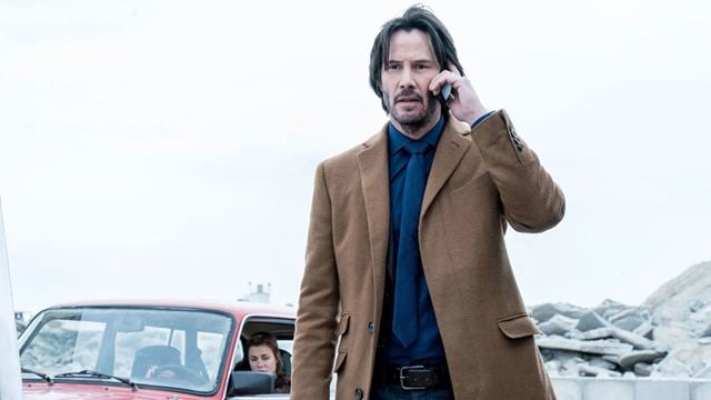 Rastet Keanu Reeves bald im Flugzeug aus? Der "John Wick"-Star soll in einem besonderen Katastrophenfilm mitspielen!