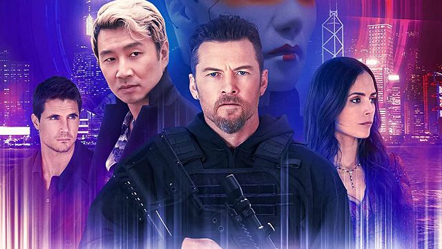 bild aus der news "Avatar"-Star Sam Worthington macht Jagd auf Androiden: Trailer zum Sci-Fi-Thriller "Simulant"