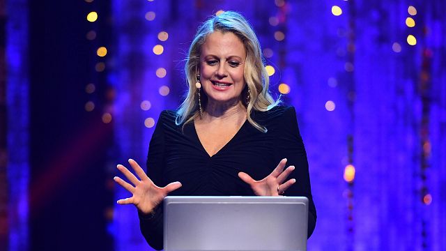 bild aus der news "Übernimm mal Verantwortung": Barbara Schöneberger schießt überraschend scharf gegen diesen problematischen Trend