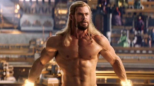 bild aus der news Zu viele Muskeln? Darum passte Chris Hemsworth nicht in sein ikonisches "Thor"-Kostüm!