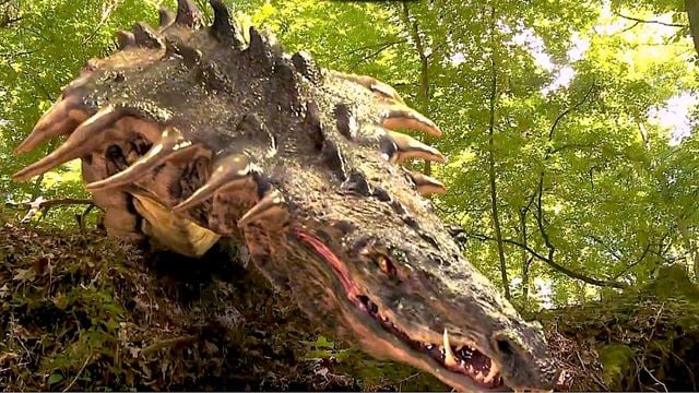 Tarantino-Star in billigstem Monster-Trash: Trailer zur C-Film-Granate "DinoGator" – produziert von einer echten Legende!