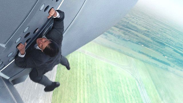 bild aus der news "Es war sehr knapp": Ein Stunt in "Mission: Impossible 7" wäre für Tom Cruise fast in einer Katastrophe geendet