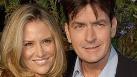 bild aus der news Charlie Sheen muss ins Gefängnis