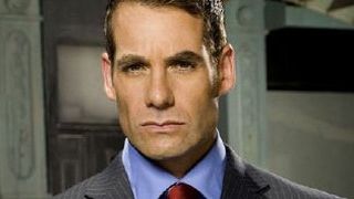 bild aus der news "Castle": Gastrolle für Heroes-Star Adrian Pasdar 