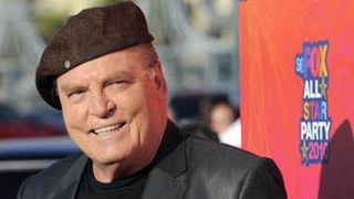 bild aus der news Stacy Keach in Tony Gilroys "The Bourne Legacy" dabei